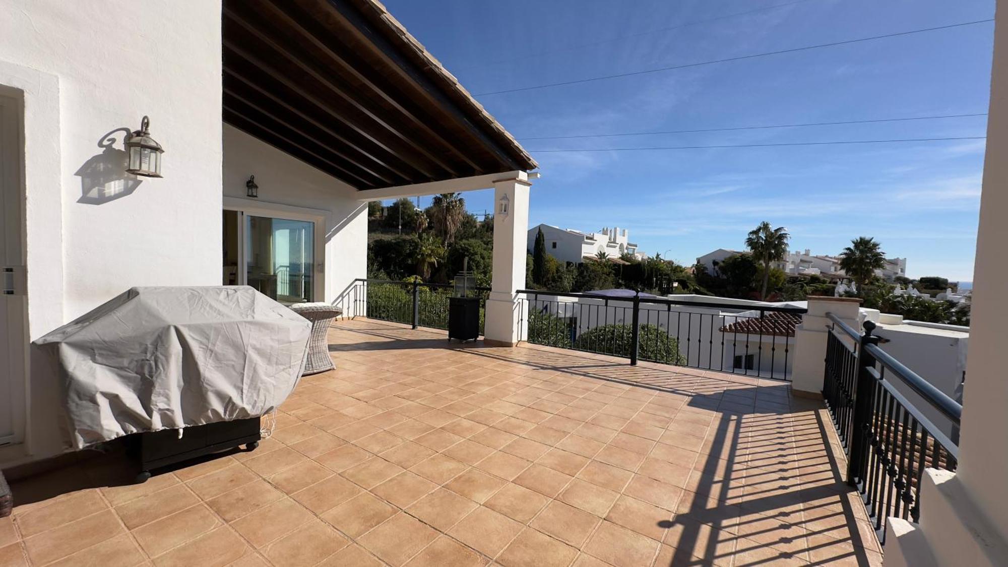 La Vista - Family Friendly Private Pool, Bbq, Sauna Benalmadena