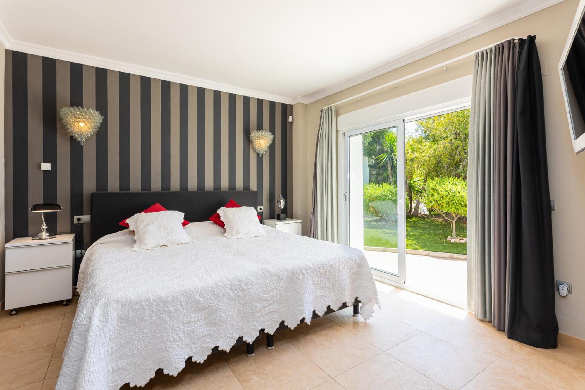 Villa La Vista - Family Friendly Private Pool, Bbq, Sauna Benalmadena