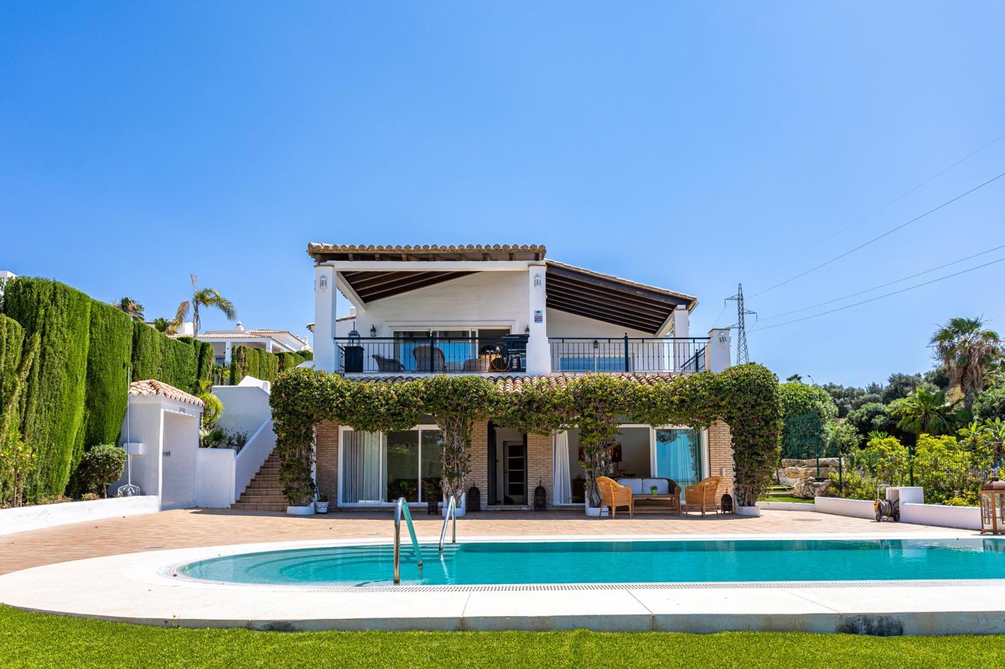 Villa La Vista - Family Friendly Private Pool, Bbq, Sauna Benalmadena